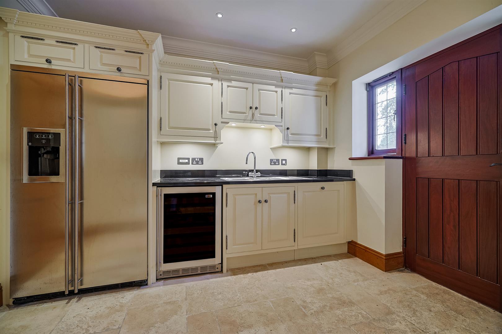325 Gower Road, Killay, Swansea, SA2 7AE